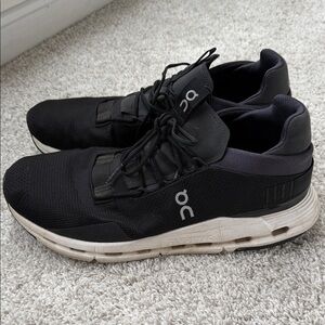 On Running Men's Black and White Sneakers